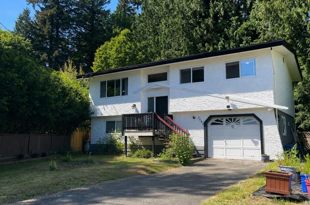 7585 BLUEJAY CRESCENT, Mission BC V2V 2Z5, Mission BC — Residential for Sale - Main Photo