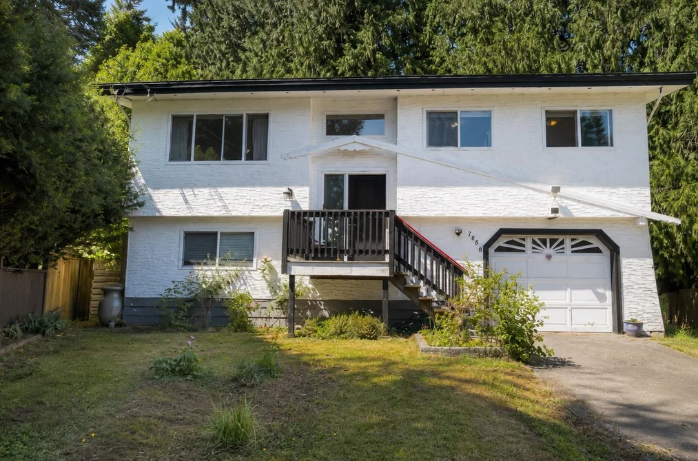 7585 BLUEJAY CRESCENT, Mission BC V2V 2Z5, Mission BC — Residential for Sale - Photo 2