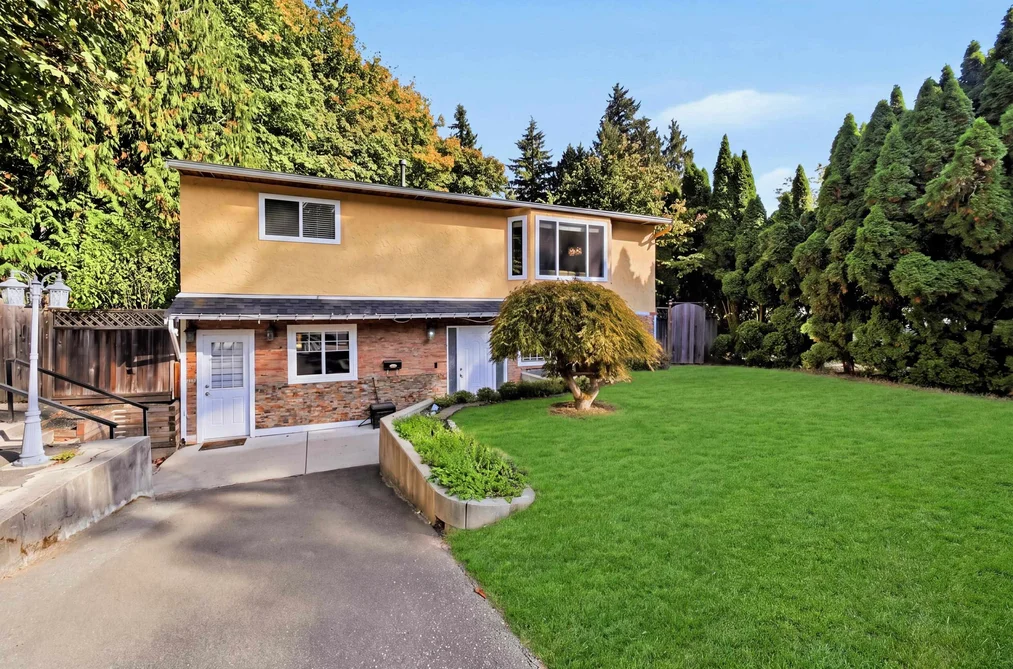 7596 143 St, Surrey, BC - MLS: R3174794