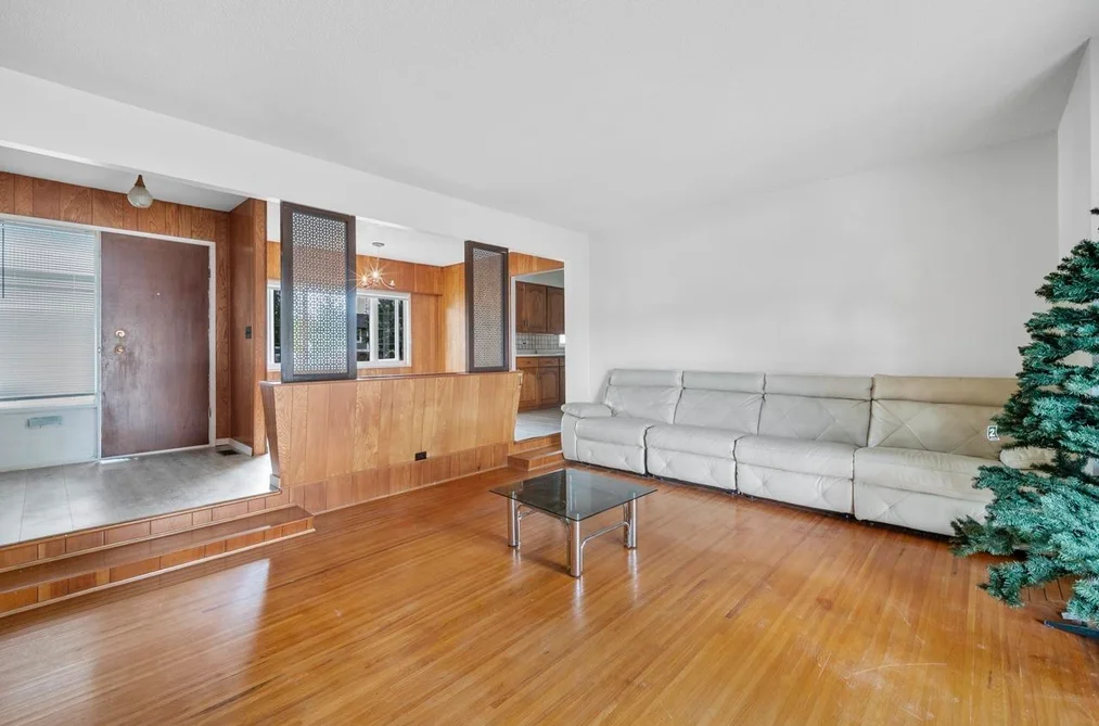 761 COTTONWOOD AVENUE, Coquitlam BC V3J 2S8, Coquitlam BC — Residential for Sale - Photo 2