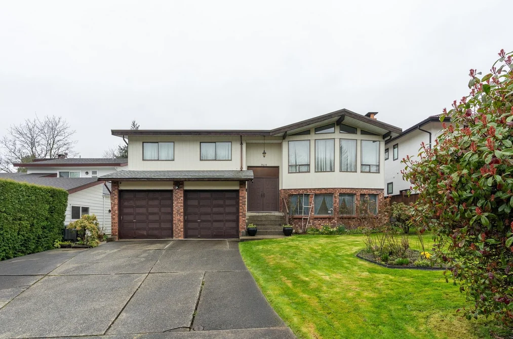 7615 LAWRENCE DRIVE, Burnaby BC V5A 3M6, Burnaby BC — Residential for Sale - Photo 2