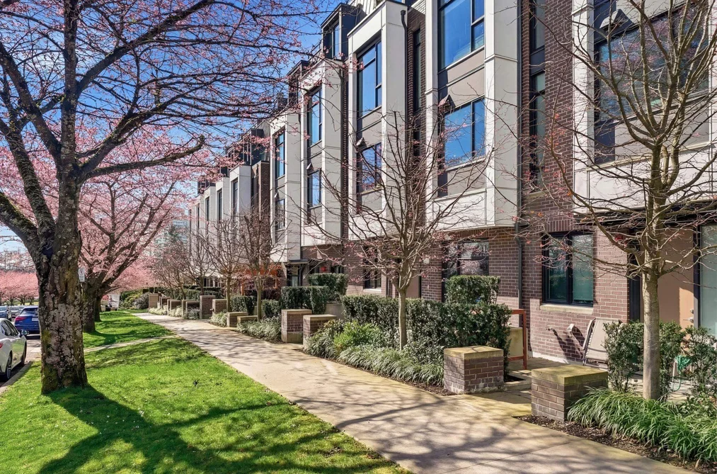 Townhouse for sale at 7615 Yukon Street Vancouver British Columbia - MLS: R3100445