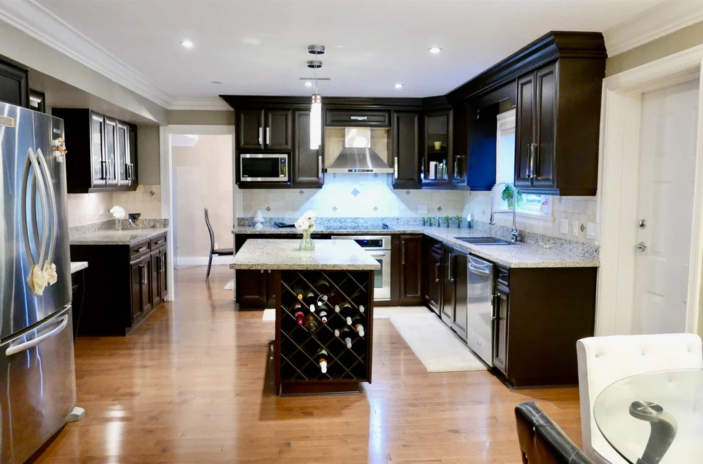 7625 AUBREY STREET, Burnaby BC V5A 1K6, Burnaby BC — Residential for Sale - Photo 3