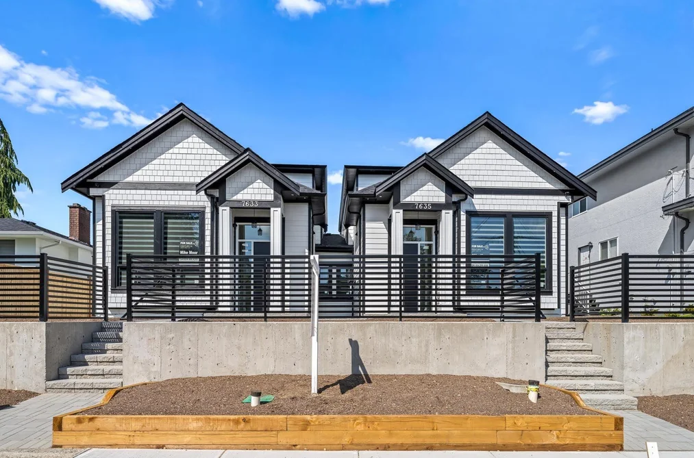 Half Duplex for sale at 7633 Rosewood Street Burnaby British Columbia - MLS: R3082428