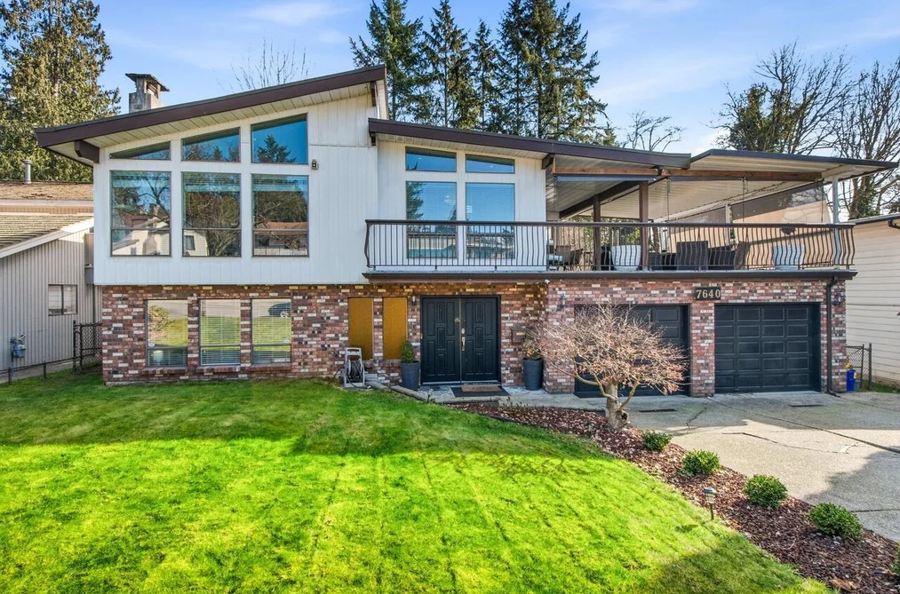 House for sale at 7640 Lawrence Drive Burnaby British Columbia - MLS: R3095464
