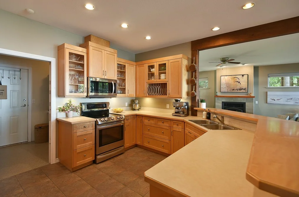 7647 EUREKA PLACE, Halfmoon Bay BC V7Z 1A1, Halfmoon Bay BC — Residential for Sale — Photo 6 of 38