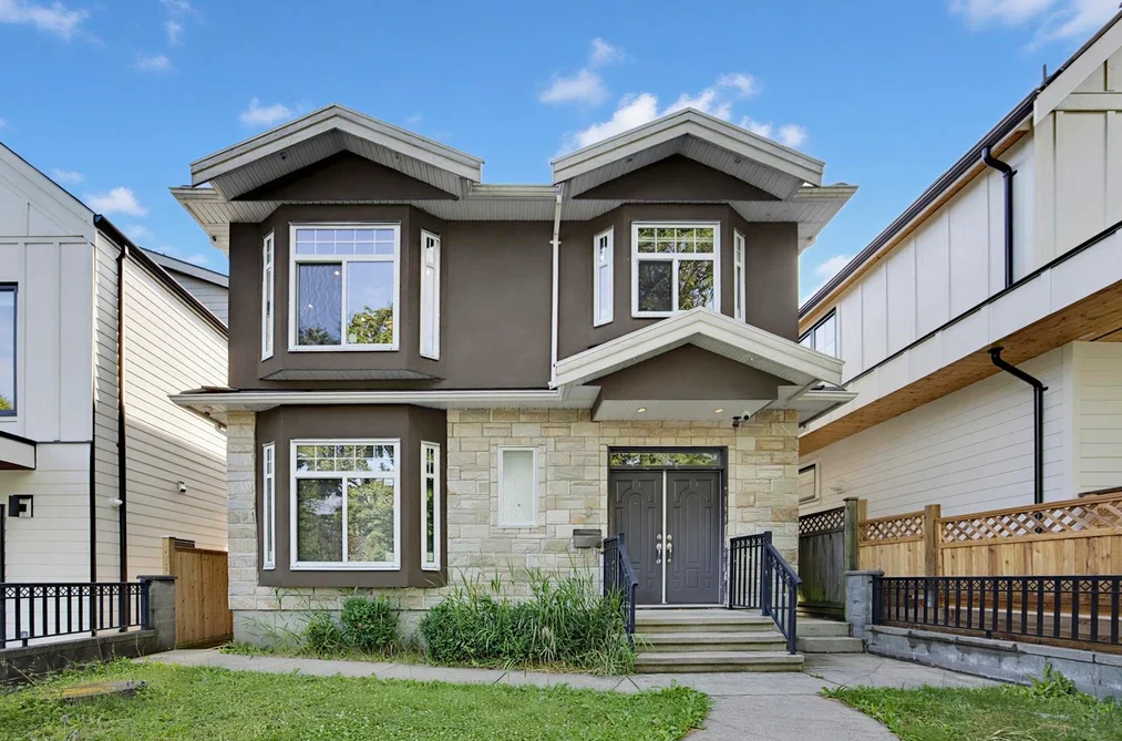 House for sale at 765 Skeena Street Vancouver British Columbia - MLS: R3134297