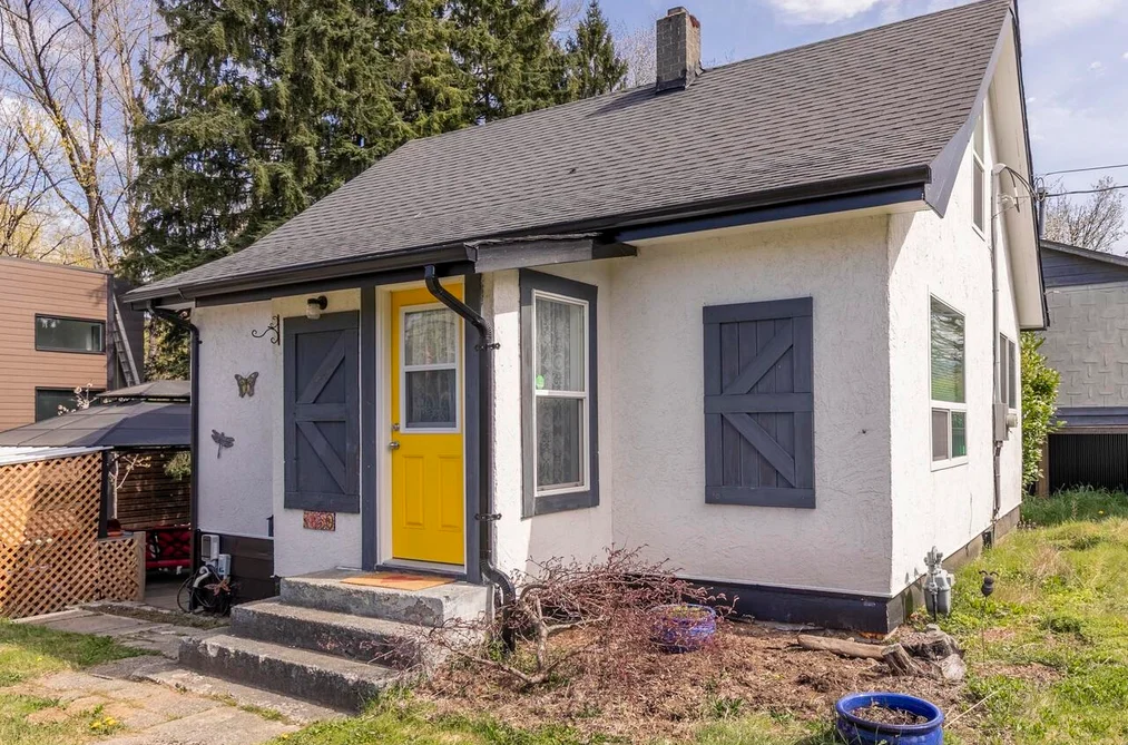 House for sale at 7650 Taulbut Street Mission British Columbia - MLS: R3099663