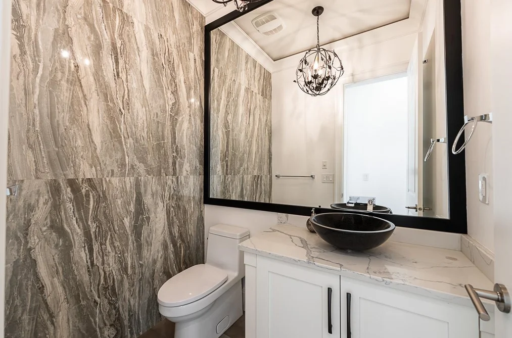 7652 KERRYWOOD CRESCENT, Burnaby, BC — Residential for Sale — Photo 9 of 40