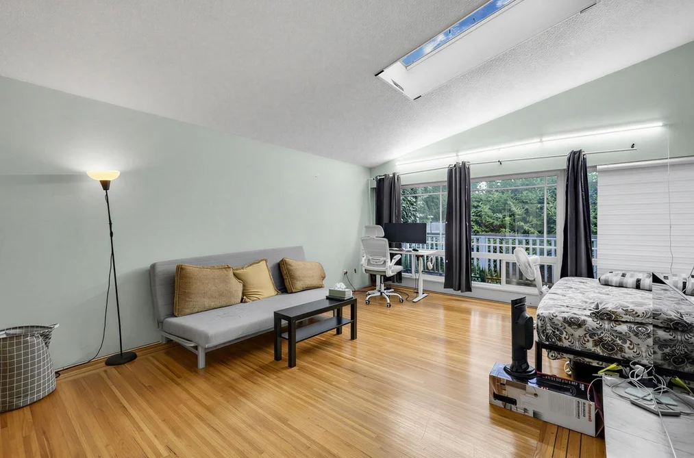 7674 BURRIS STREET, Burnaby BC V5E 1Z3, Burnaby BC — Residential for Sale — Photo 3 of 22