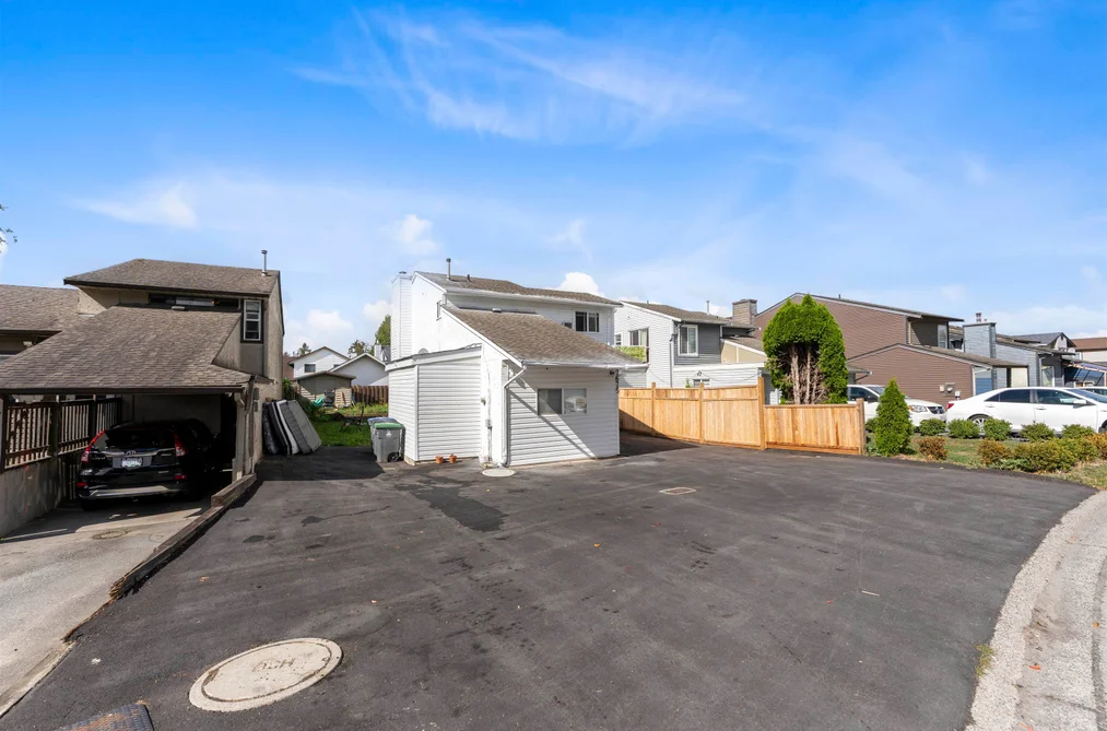 7675 125 STREET, Surrey BC V3W 7W2, Surrey BC — Residential for Sale - Photo 3