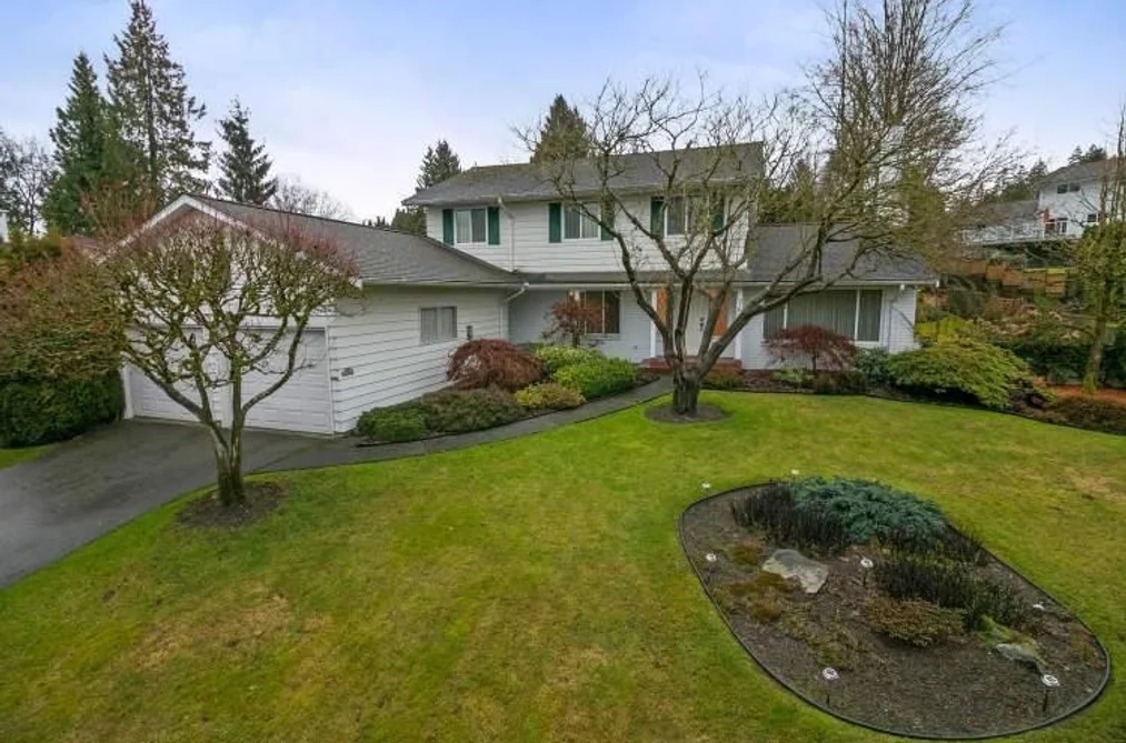 House for sale at 7676 Stanley Crescent Burnaby British Columbia - MLS: R2982043