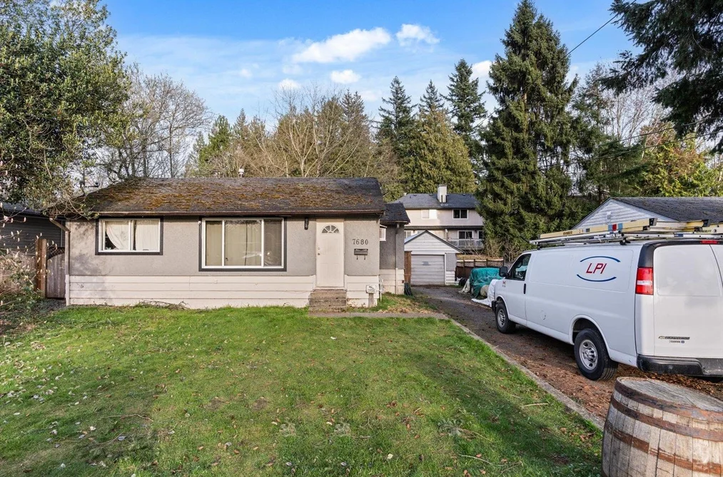 7680 BLOTT STREET, Mission BC V2V 3K3, Mission BC — Residential for Sale - Photo 2