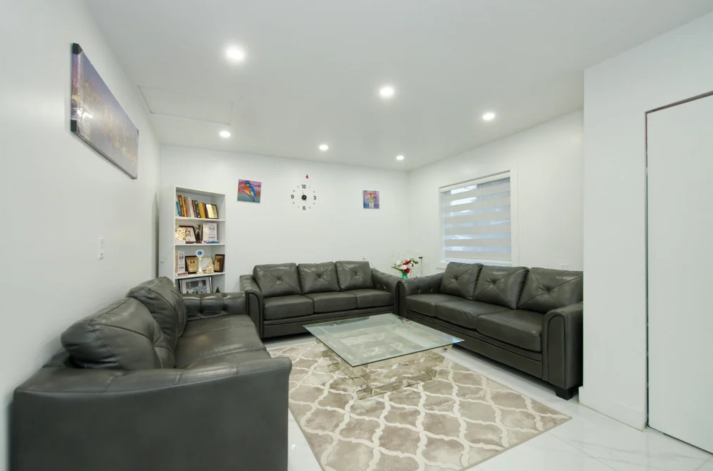 7681 125 STREET, Surrey BC V3W 7W2, Surrey BC — Residential for Sale - Photo 2