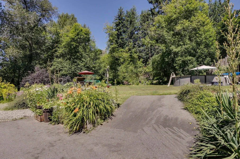 7681 HORNE STREET, Mission BC V3V 3Y8, Mission BC — Residential for Sale - Photo 4
