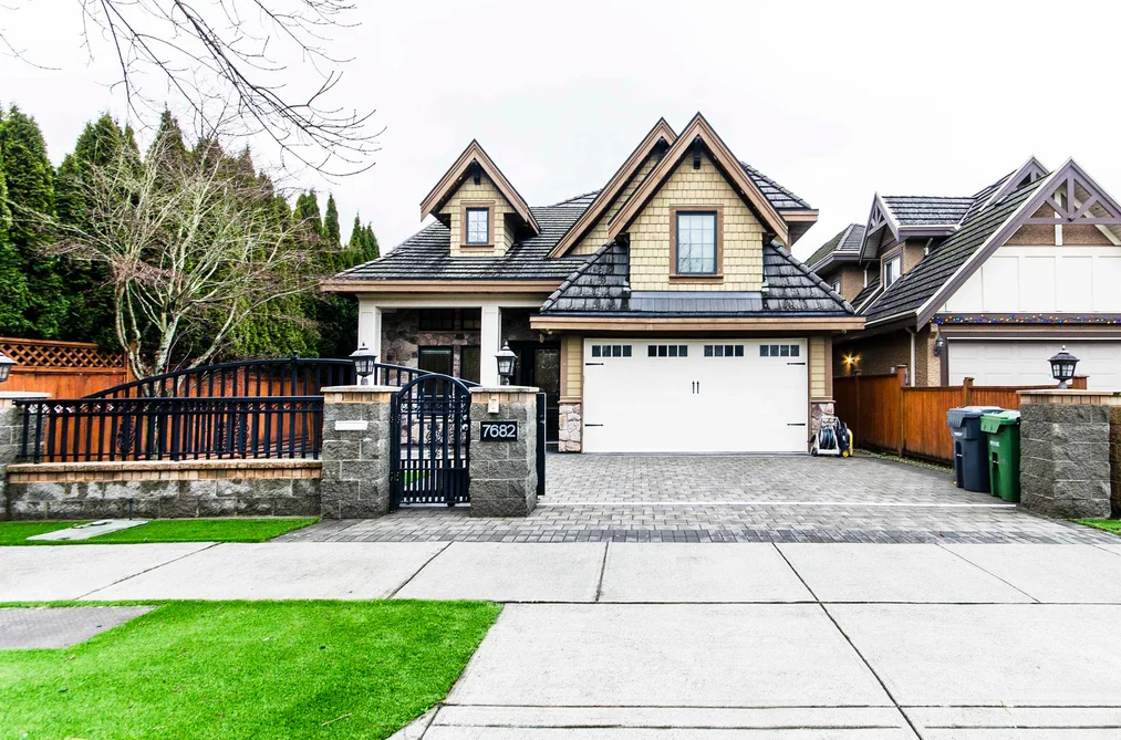 House for sale at 7682 Armstrong Street Richmond British Columbia - MLS: R3106634
