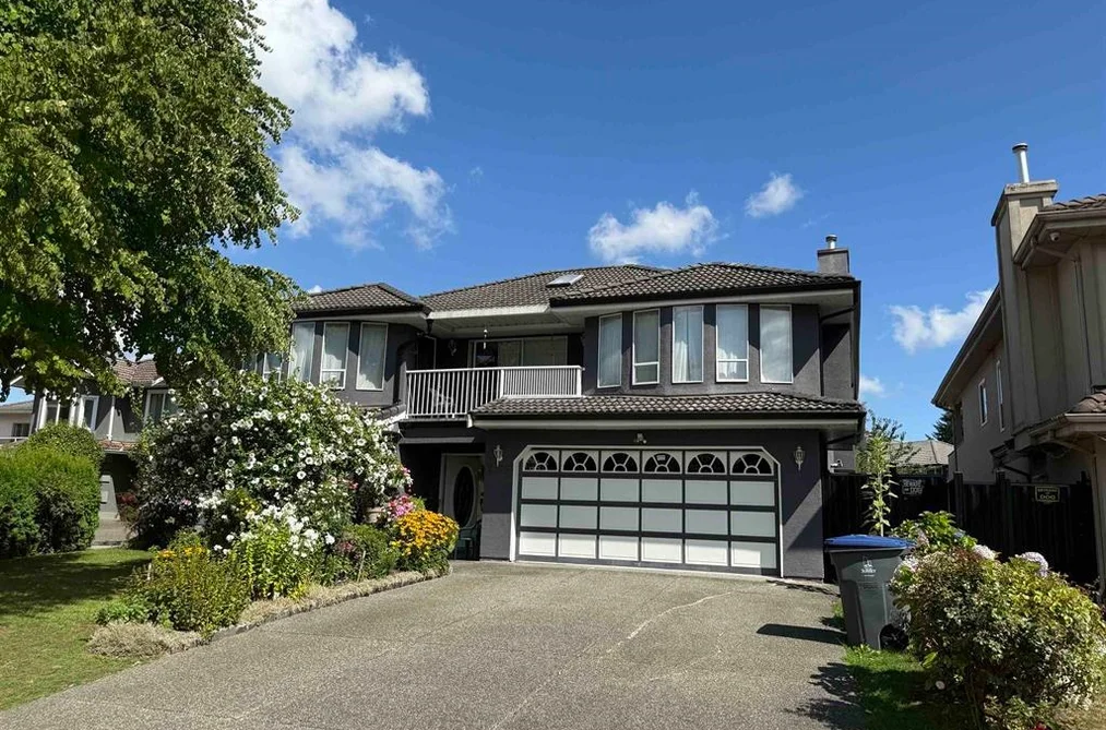 House for sale at 7688 120a Street Surrey British Columbia - MLS: R3118195