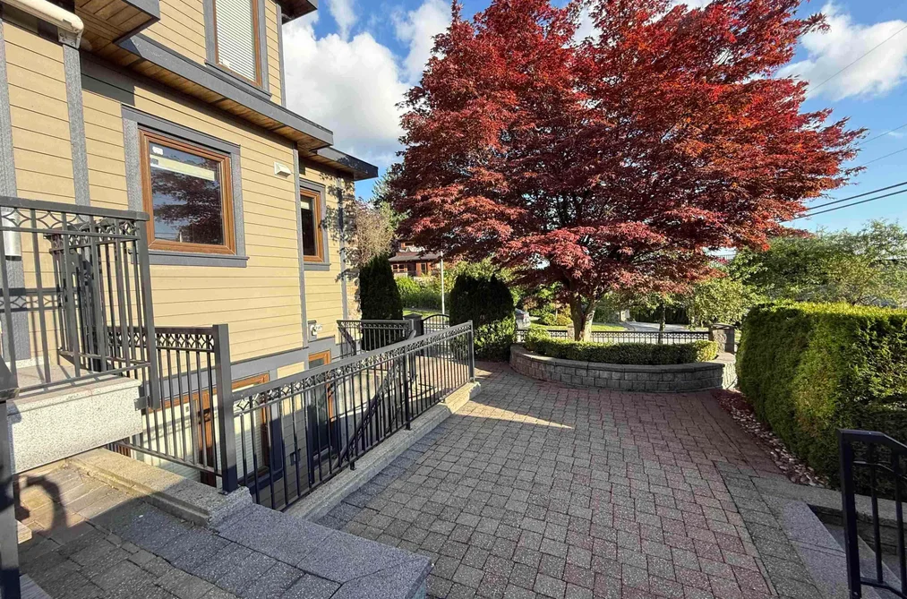 7689 JASPER CRESCENT, Vancouver BC V5P 3S7, Vancouver BC — Residential for Sale — Photo 8 of 38