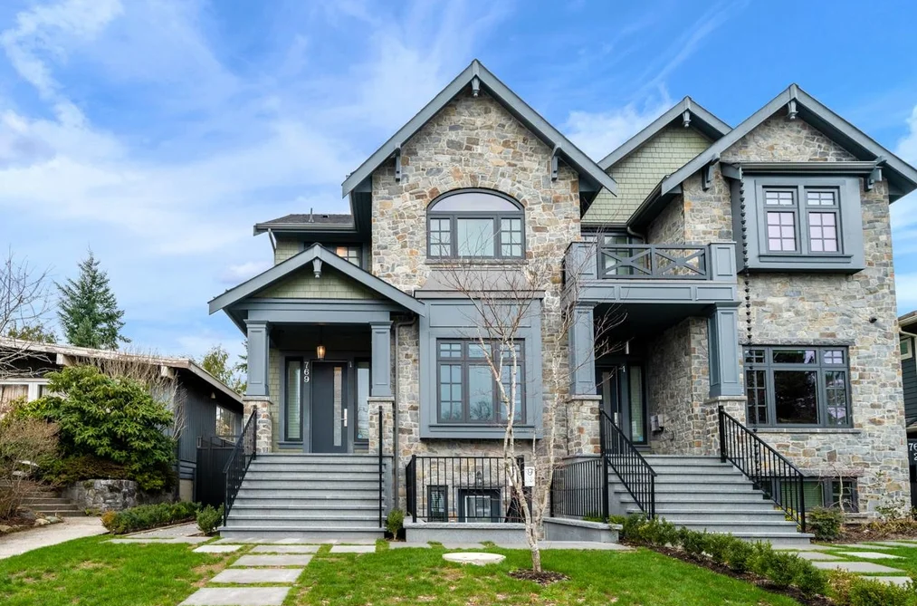 Half Duplex for sale at 769 W 53rd Avenue Vancouver British Columbia - MLS: R3097647