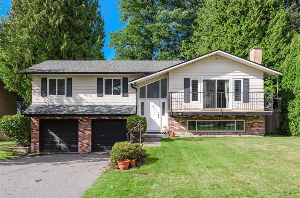 House for sale at 7695 115a Street Delta British Columbia - MLS: R3144590