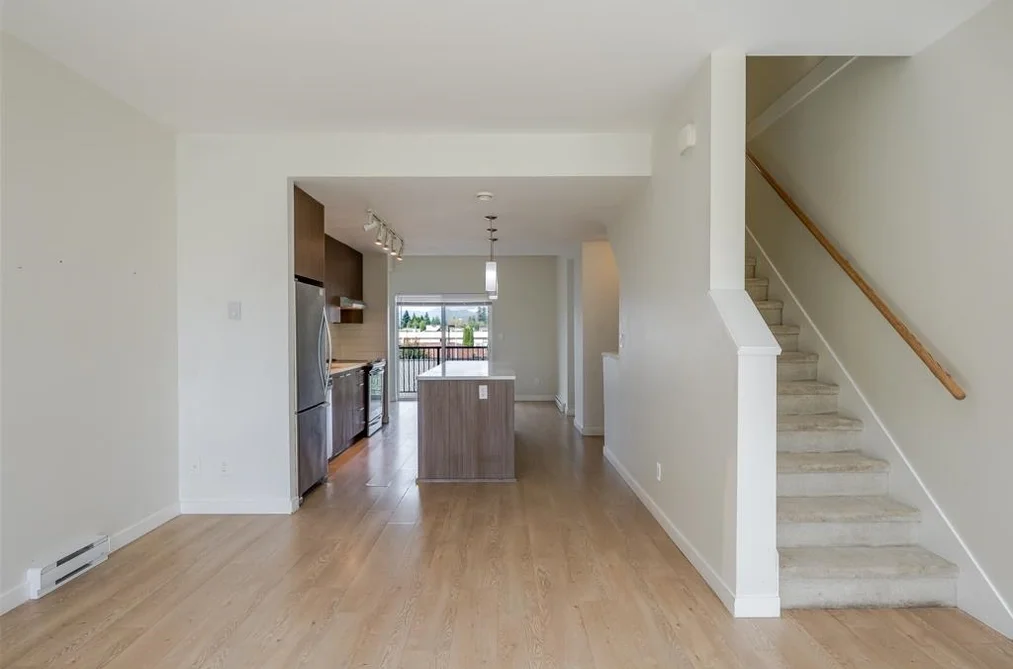 77-32633 Simon Avenue, Abbotsford, BC - Townhouse for Sale - Photo 11 of 40 77-32633 Simon Avenue, Abbotsford, BC - Townhouse for Sale - Photo 11 of 40