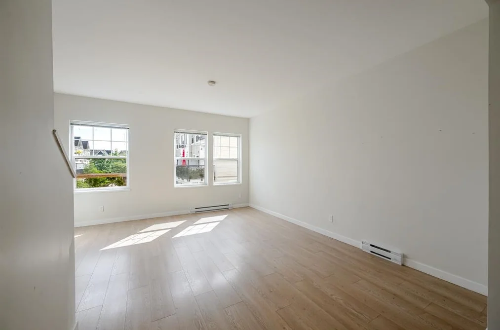 77-32633 Simon Avenue, Abbotsford, BC - Townhouse for Sale - Photo 6 of 40 77-32633 Simon Avenue, Abbotsford, BC - Townhouse for Sale - Photo 6 of 40