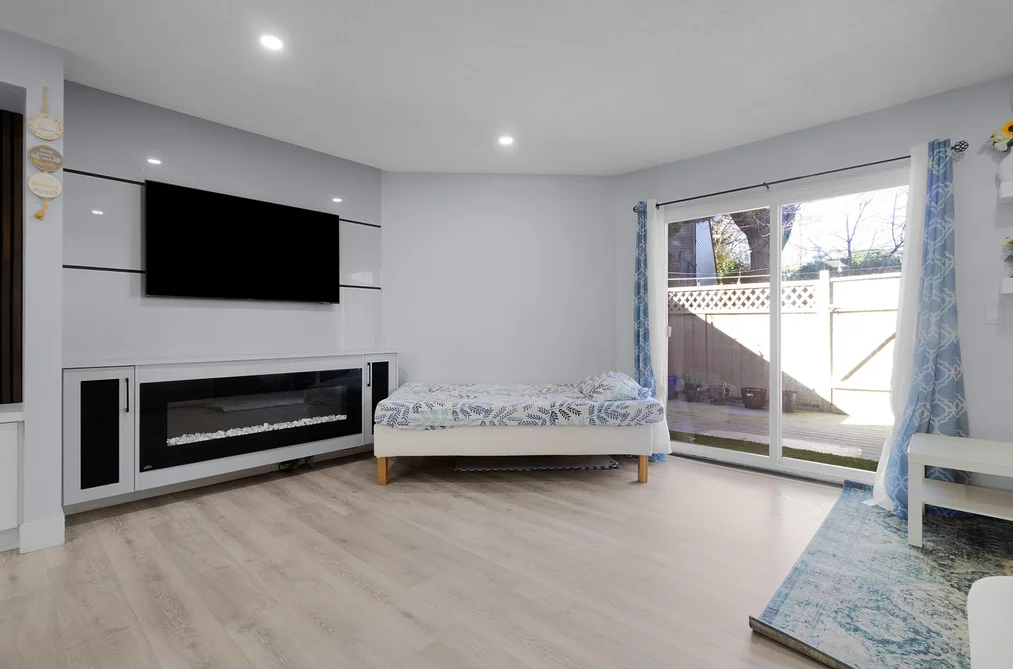 77 6657 138 STREET, Surrey BC V3W 5G7, Surrey BC — Residential for Sale - Photo 2