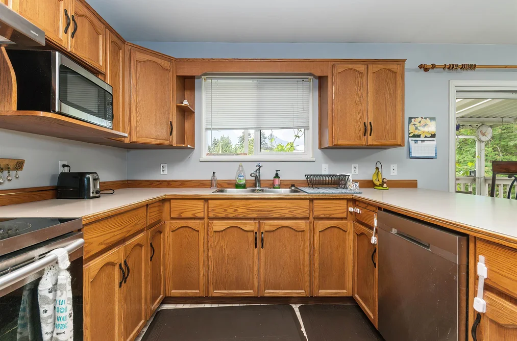 770 OLSON AVENUE, Hope BC V0X 1L0, Hope BC — Residential for Sale - Photo 3