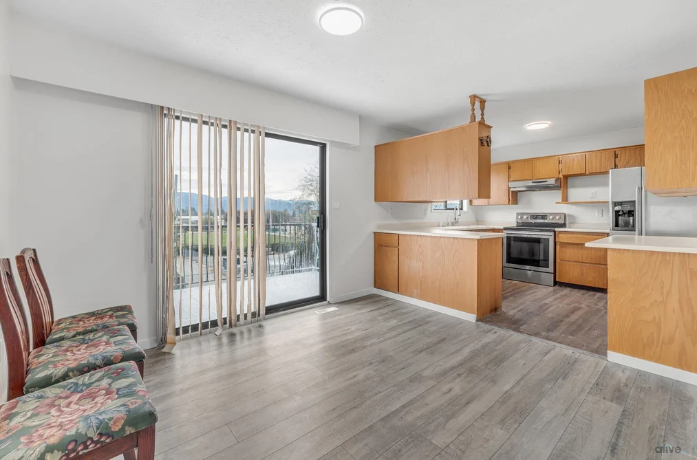 7710 JUNIPER STREET, Mission BC V2V 6G1, Mission BC — Residential for Sale - Photo 6