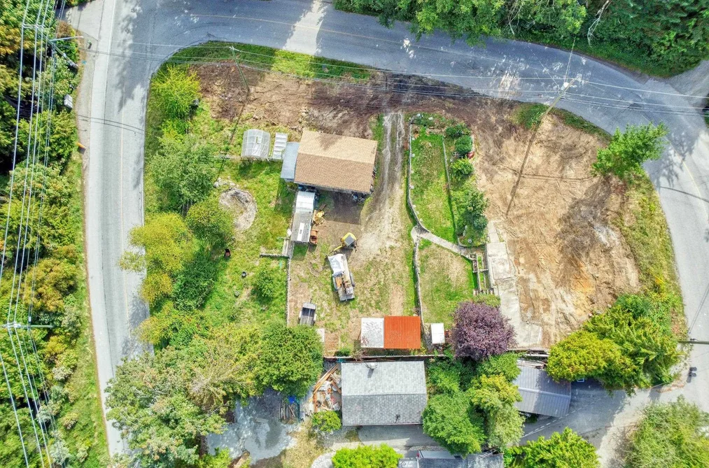 7712 FAWN ROAD, Halfmoon Bay BC V7Z 1C4, Halfmoon Bay BC — Land for Sale - Photo 2
