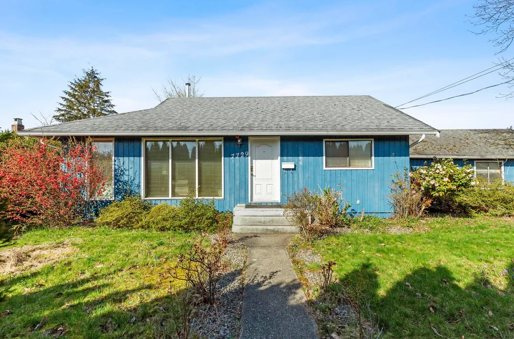 House for sale at 7729 Stave Lake Street Mission British Columbia - MLS: R3136558