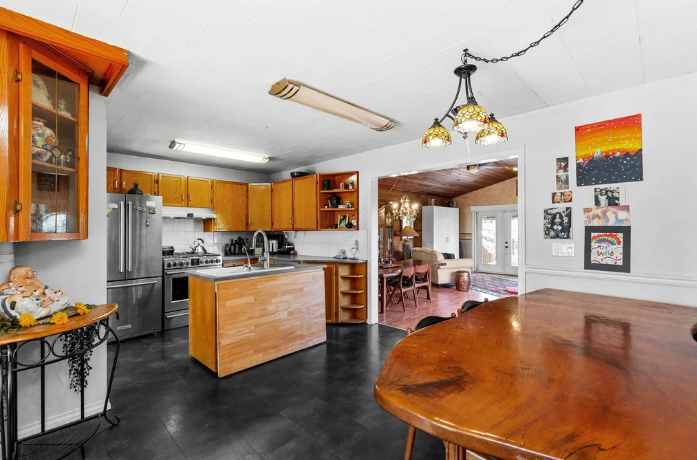 7729 STAVE LAKE STREET, Mission, BC — Residential for Sale — Photo 13 of 38