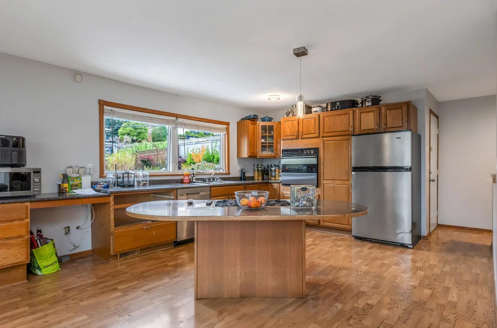 7730 Horne Street, Mission, BC - House for Sale - Photo 5 of 40 7730 Horne Street, Mission, BC - House for Sale - Photo 5 of 40
