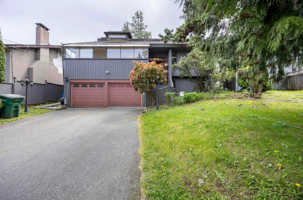 House for sale at 7730 Stanley Street Burnaby British Columbia - MLS: R3114395