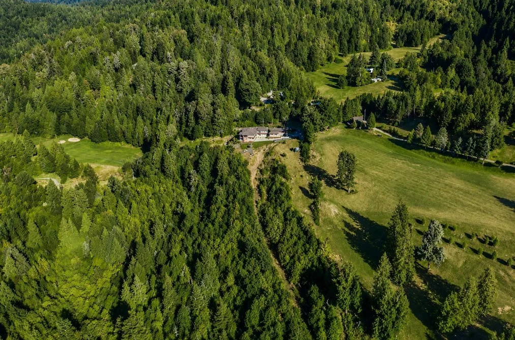 7775 NIXON ROAD, Chilliwack BC V4Z 1L3, Chilliwack BC — Residential for Sale - Photo 3