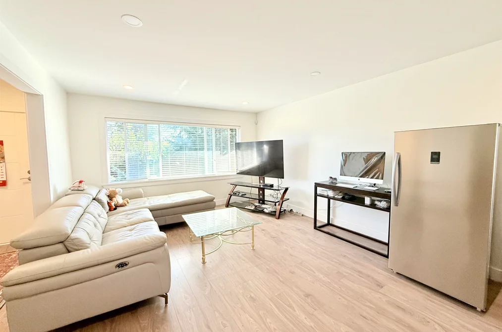 7779 ELFORD STREET, Burnaby BC V3N 4B6, Burnaby BC — Residential for Sale - Photo 2