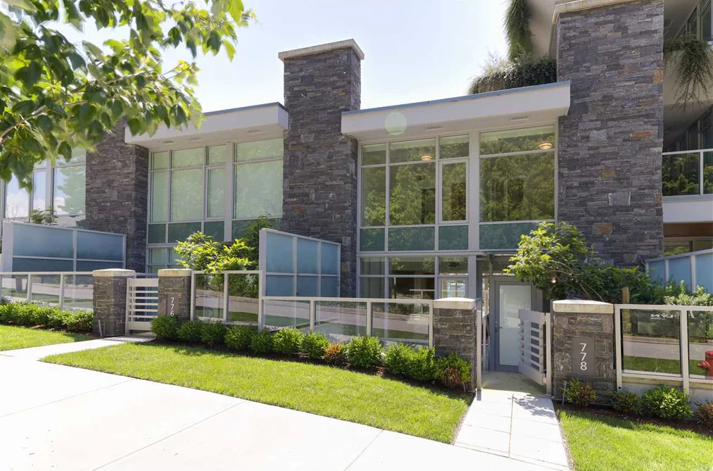 Townhouse for sale at 778 Arthur Erickson Place West Vancouver British Columbia - MLS: R3057293