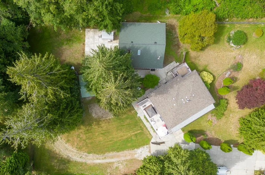 7781 HART ROAD, Halfmoon Bay BC V7Z 1A2, Halfmoon Bay BC — Residential for Sale - Photo 2