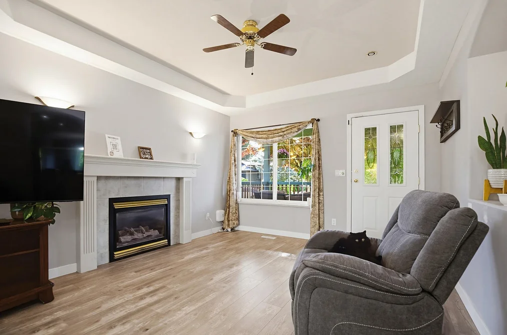 7800 DEERFIELD STREET, Mission BC V2V 5X3, Mission BC — Residential for Sale - Photo 2