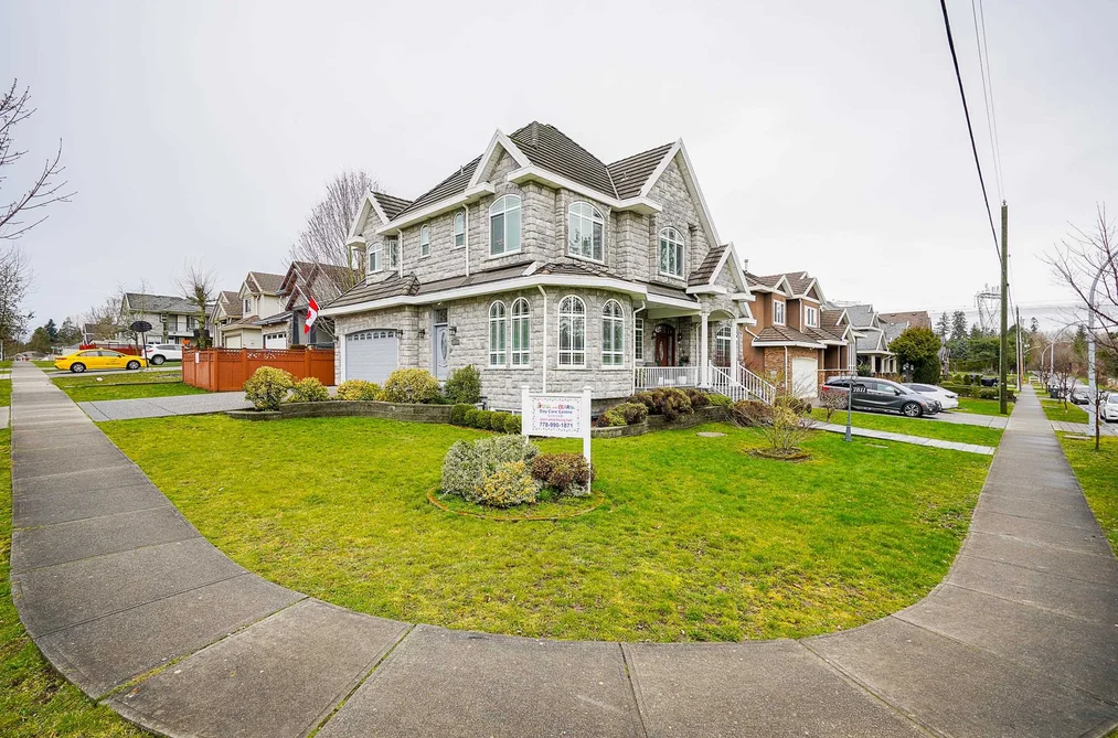 House for sale at 7811 148 Street Surrey British Columbia - MLS: R3035219