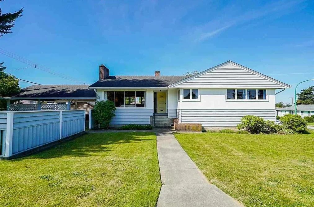 House for sale at 7833 Coquitlam Street Burnaby British Columbia - MLS: R3127940