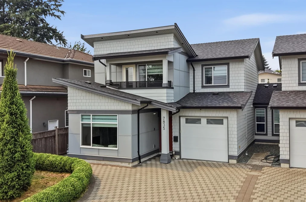 Half Duplex for sale at 7835 12th Avenue Burnaby British Columbia - MLS: R3153172