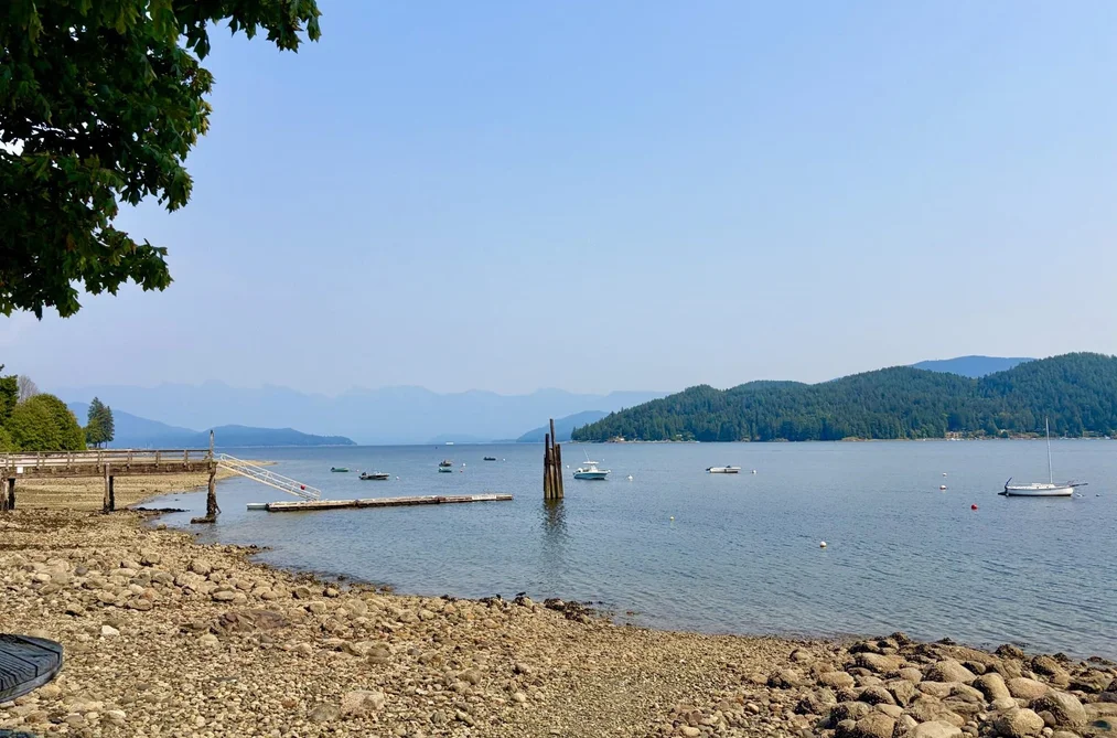 House for sale at 784 Marine Drive Gibsons British Columbia - MLS: R3156195