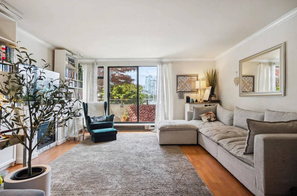 Townhouse for sale at 784 Millbank Vancouver British Columbia - MLS: R3102275