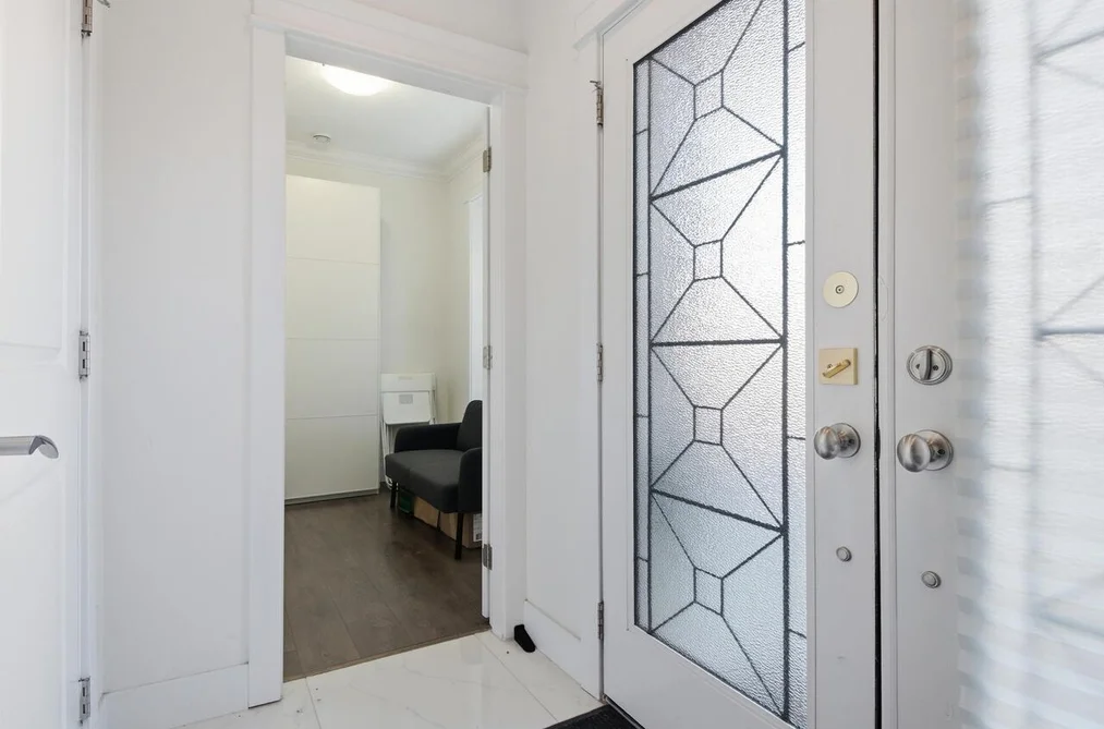 7847 15TH STREET, Burnaby BC V3N 2M7, Burnaby BC — Residential for Sale - Photo 2