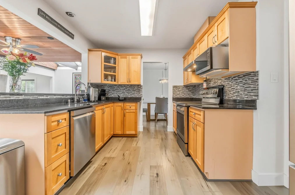 7848 117A STREET, Delta BC V4C 6C3, Delta BC — Residential for Sale — Photo 13 of 40