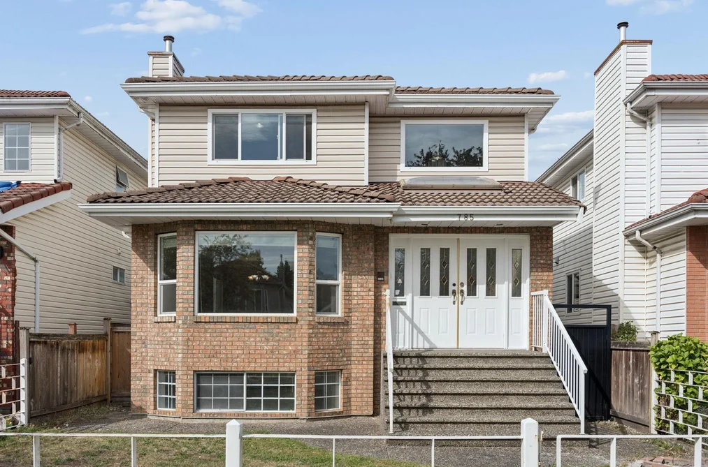 House for sale at 785 E 50th Avenue Vancouver British Columbia - MLS: R3165984