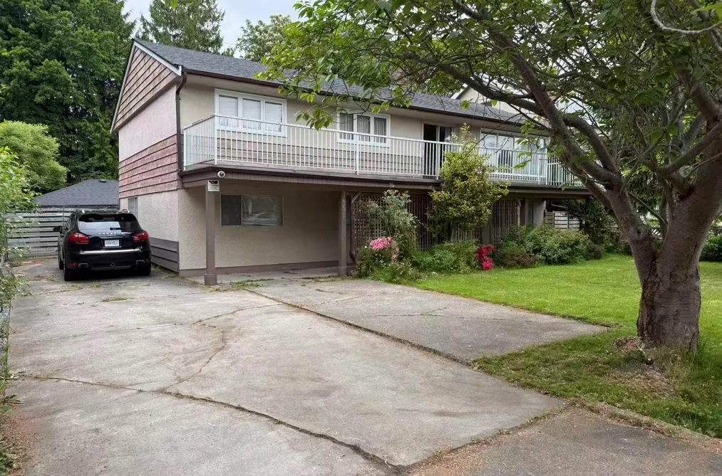 7851 Bennett Rd, Richmond, BC - MLS: R3176304