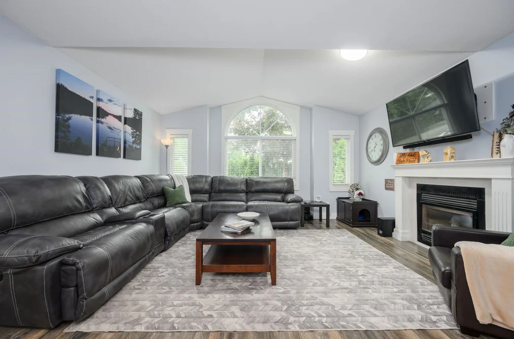 7855 CEDAR STREET, Mission BC V2V 3M8, Mission BC — Residential for Sale - Photo 3