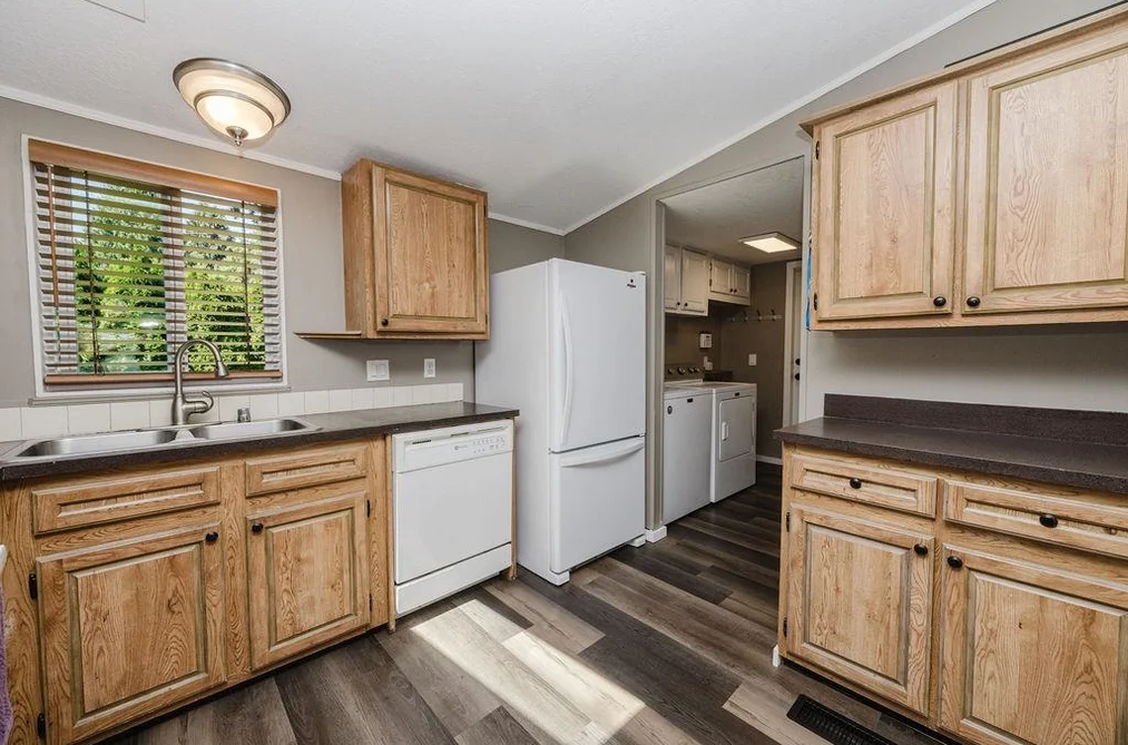 788 MOUNTAINVIEW DRIVE, Gibsons BC V0N 1V9, Gibsons BC — Residential for Sale — Photo 20 of 34